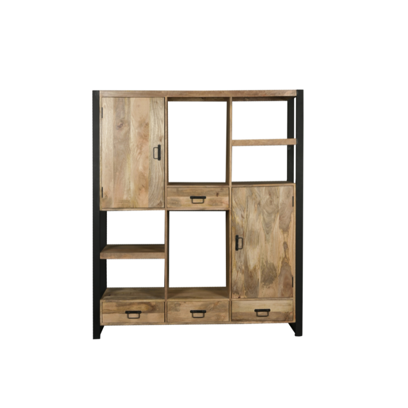 Boaz Vitrine